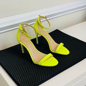 NEW Jessica Simpson Neon Yellow 4’ Stiletto Sandals Sz. 7.5